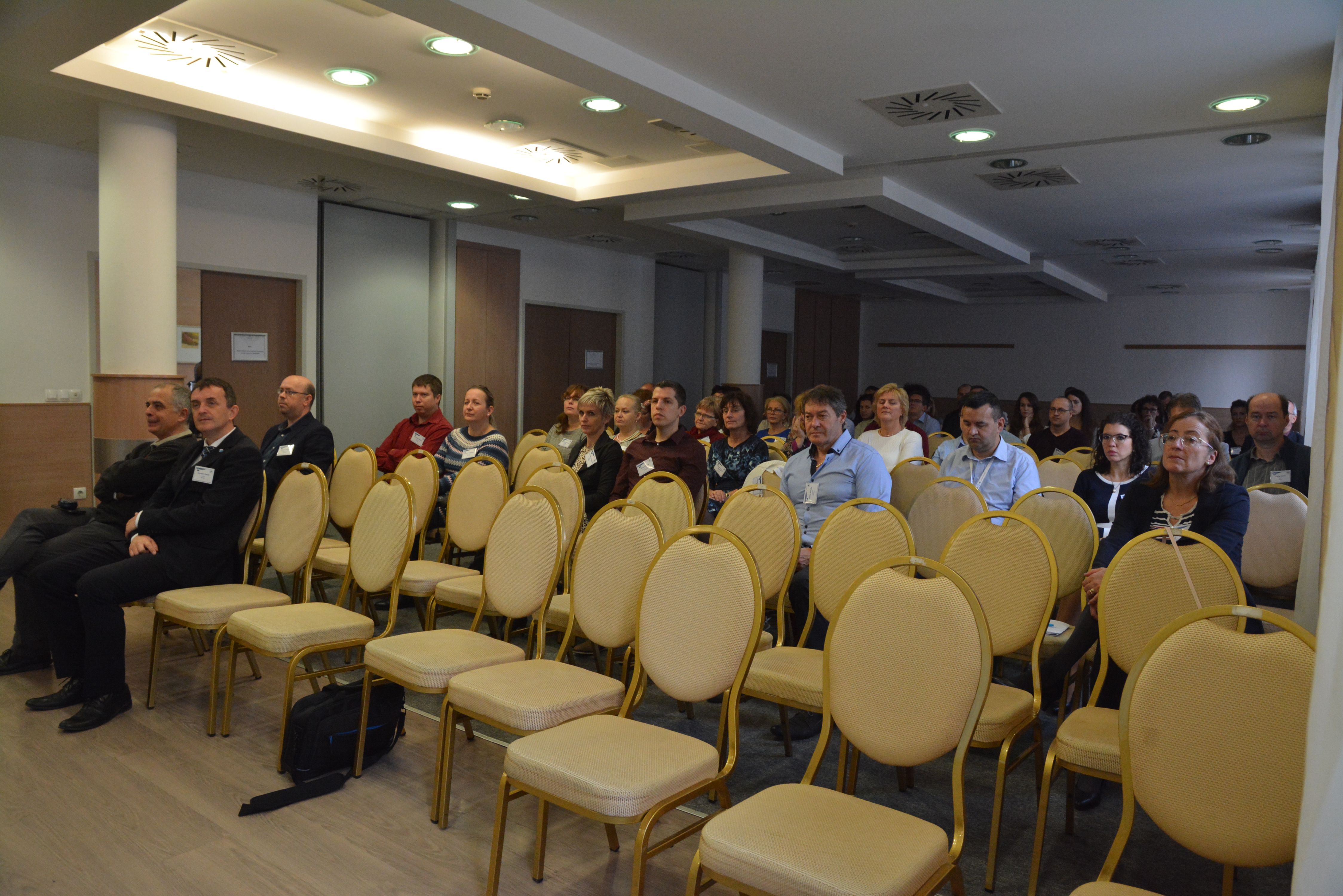 A r&eacute;sztvevők sz&aacute;mos v&iacute;z&uuml;gyi is &ouml;nkorm&aacute;nyzati projektet ismerhettek meg.