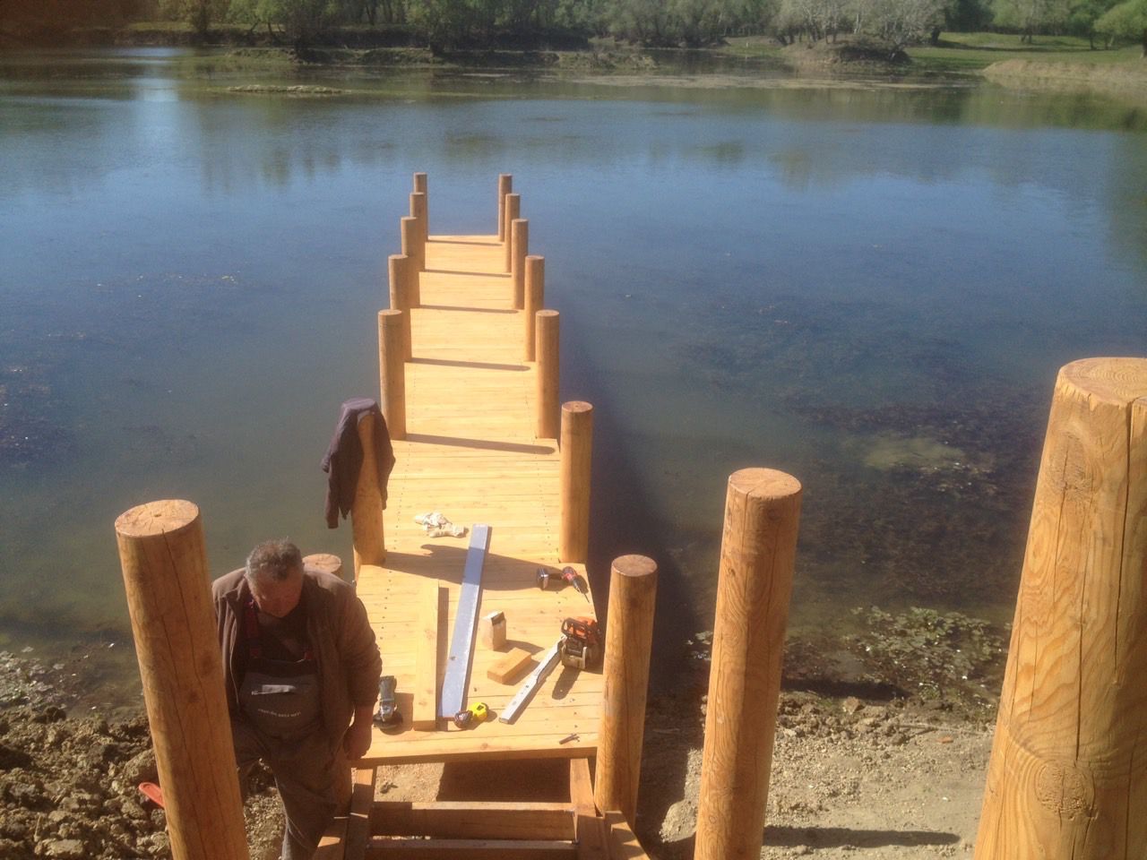 The above-water part of the study trail and the cutting of the earth ridge